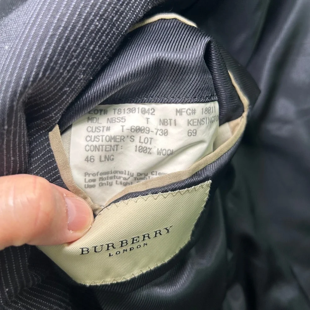 Burberry Blazer Men 46 Long Navy Blue Pinstripe Wool Kensington Sport Coat USA